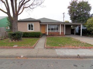 135 S Fremont St, Manteca, CA 95336