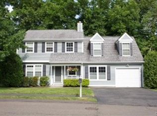 6 Twin Ledge Rd, Norwalk, CT 06854