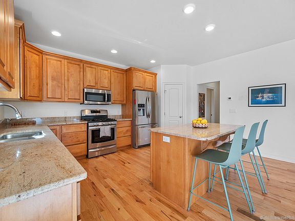 5th image of 4430 Mojave Dr
