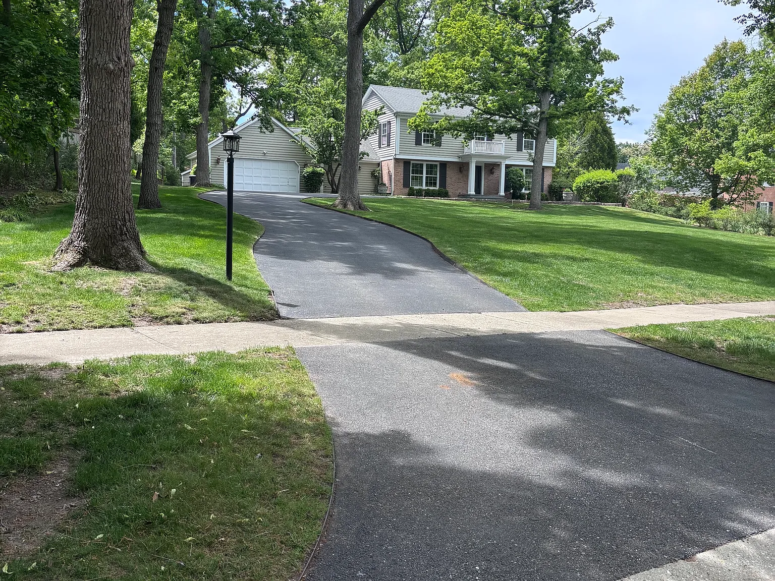 1500 N Western Ave — Photo 2