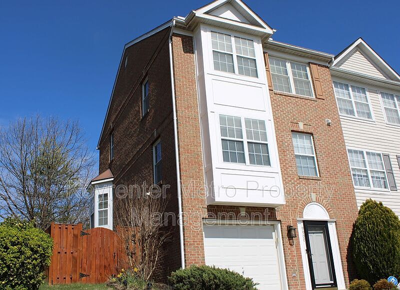 1st image of 9900 Prince Royal Pl
