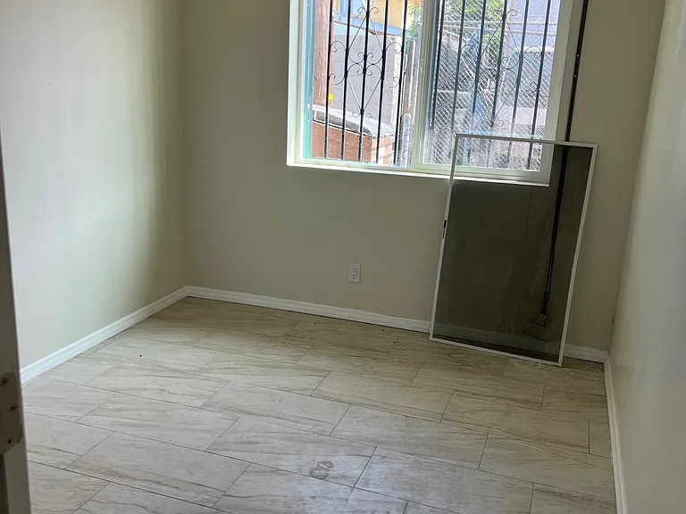 6226 Marbrisa Ave #6226 — Photo 6