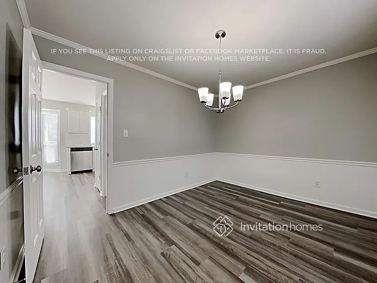 9500 Pondside Ln — Photo 8