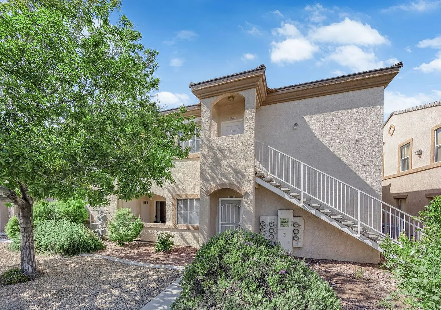 Updated 3-Bedroom Condo in Gated Community with Pool & Fitness Center — Photo 1
