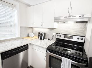 700 Corydon Avenue, Winnipeg, MB R3M 0X9