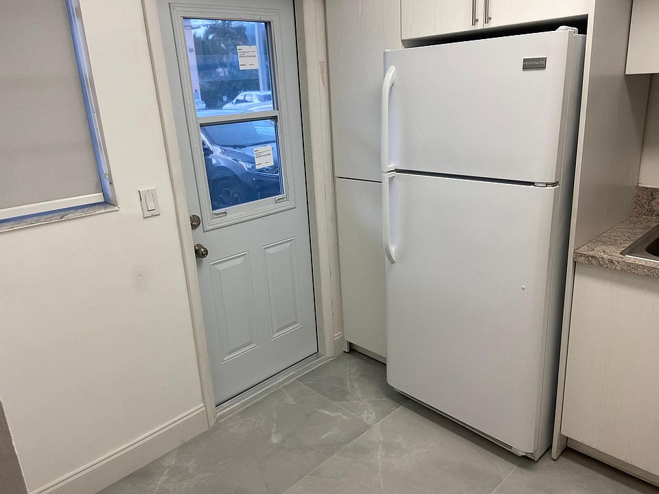 Completely renovated kitchen