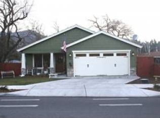 501 N Mountain Ave, Ashland, OR 97520