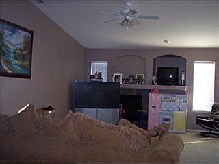 4th image of 780 Stone Springs Dr