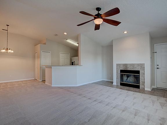 4th image of 225 E Jardin De Mer Pl #225