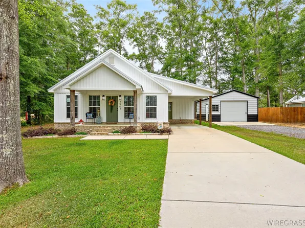 790 Dixie Rd, Slocomb, AL 36375