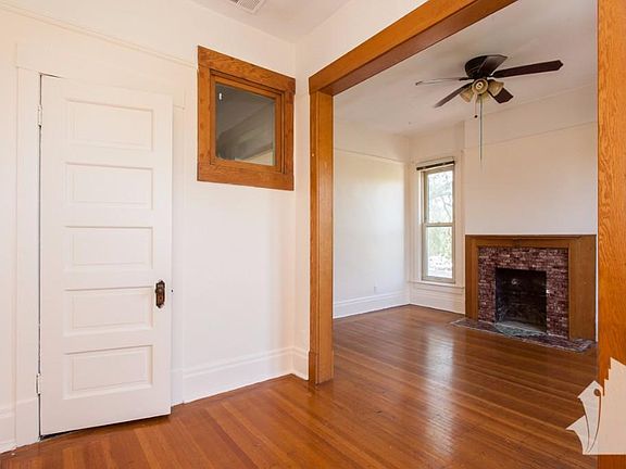 4th image of 1535 W Leland Ave #2W55