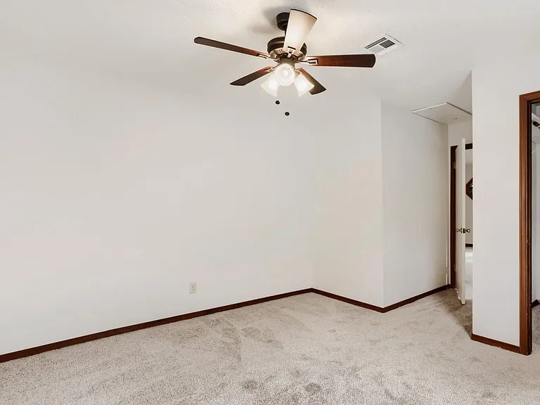 16109 Awalt Dr #B — Photo 19