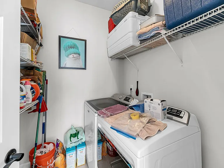 8725 Evangeline Dr — Photo 23