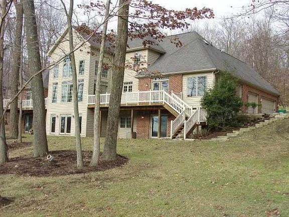 4th image of 244 Pinehurst Dr