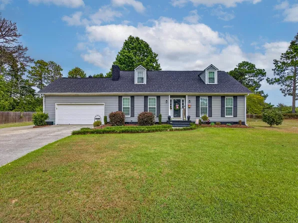 300 Calcutta Dr, West Columbia, SC 29172