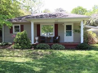 941 Cogin Dr, Greer, SC 29651