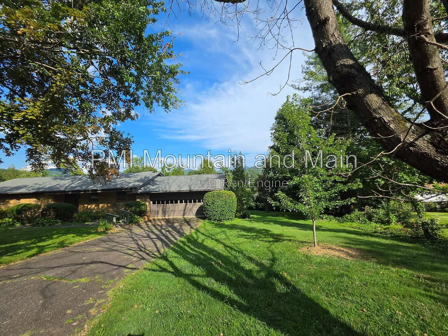 3 bed, 3.0 bath, $2,795 — Photo 3