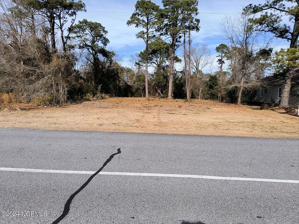 2nd image of 903 Pelican Drive LOT 10