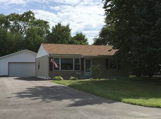 362 Midway Dr, Valparaiso, IN 46385