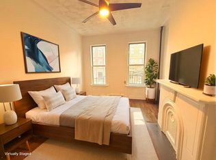 90 Berry St APT 2L, Brooklyn, NY 11249