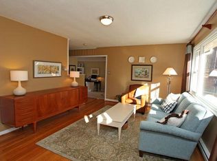 139 Windsor Cir, Chapel Hill, NC 27516