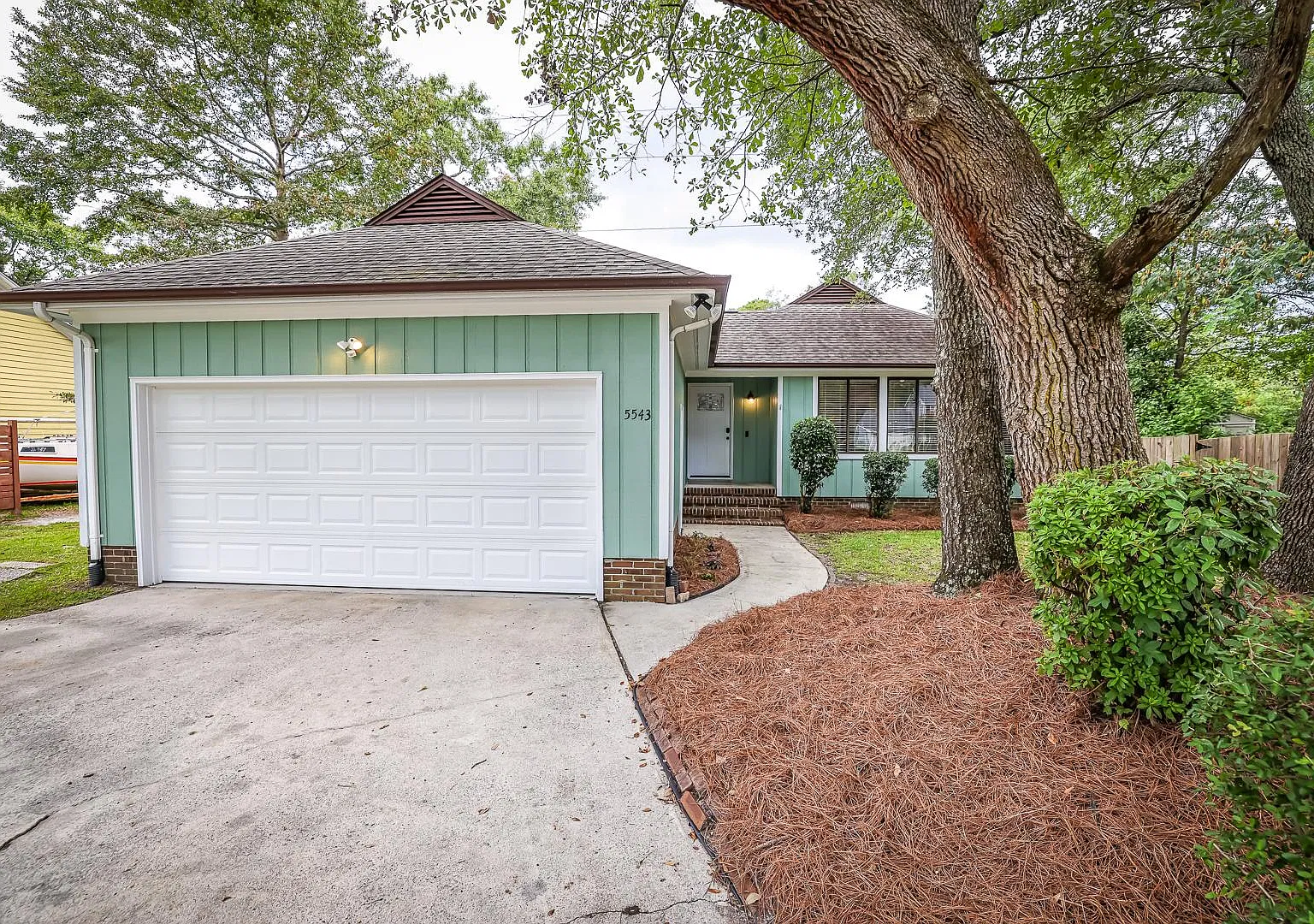 5543 Whisper Creek Ln — Photo 2