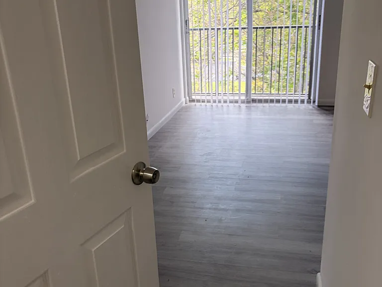 8540 N Sherman Cir #504-1 — Photo 9