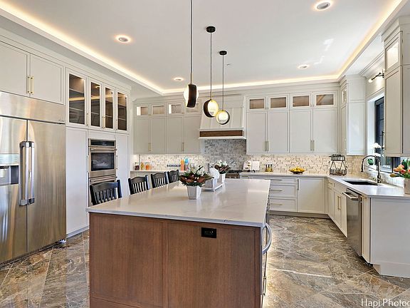 4th image of 1171 Prospect Ln