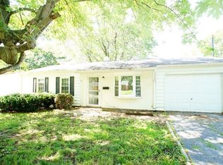 8 W Adams Dr, Cahokia, IL 62206