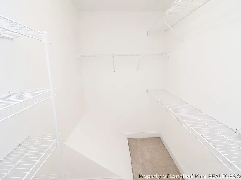 36 W Trafalgar Ct — Photo 22