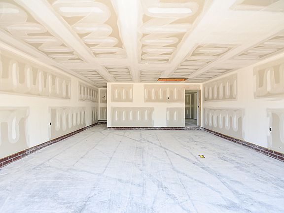 3rd image of 1805 Gallery Dr