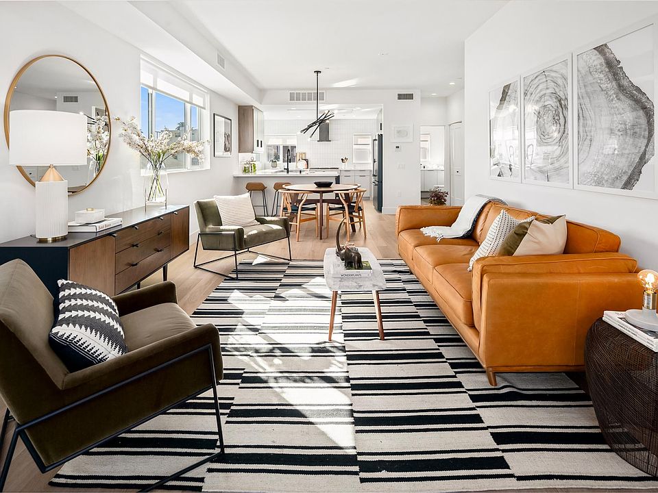 Second floor - Living room & Kitchen