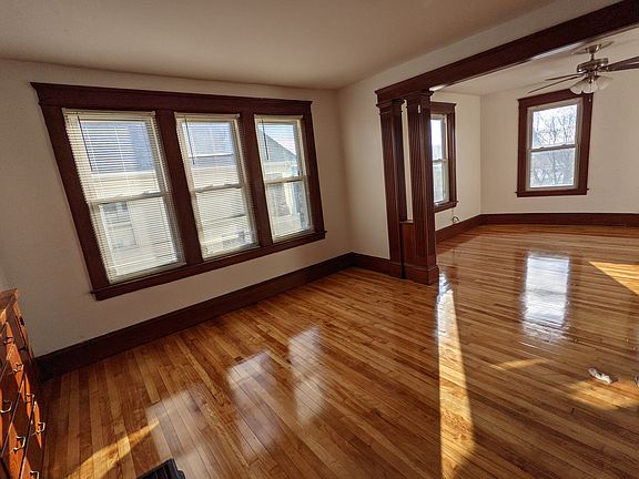 3rd image of 72 Fairfax Rd #3