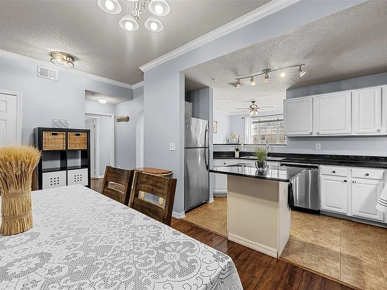501 Knights Run Ave #1123 — Photo 15