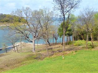 413 Thompson Heights Dr, Denison, TX 75020