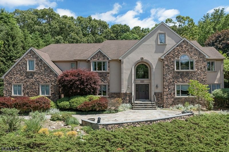 1st image of 309 Skyridge Road