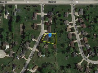 1957 London Rd, Green Bay, WI 54311