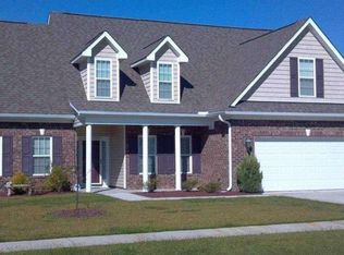 241 Silver Hills Dr, Jacksonville, NC 28546