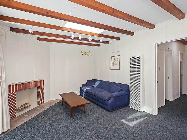 122 Opal Ave #1/2 — Photo 8