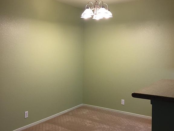 5th image of 2721 Somerset Park Cir