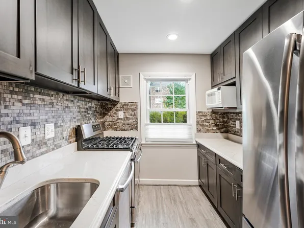 9475 Fairfax Blvd APT 102, Fairfax, VA 22031