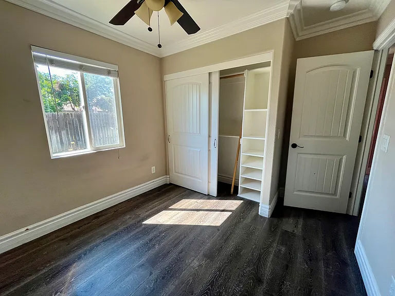 3726 Briscoe St — Photo 5