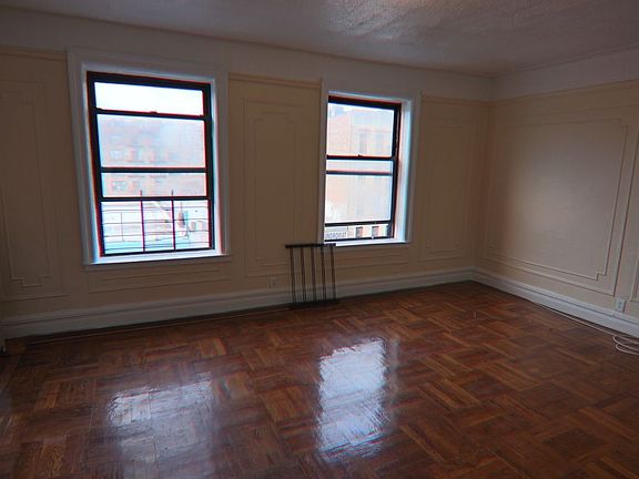 5th image of 101 Sherman Ave APT 4M