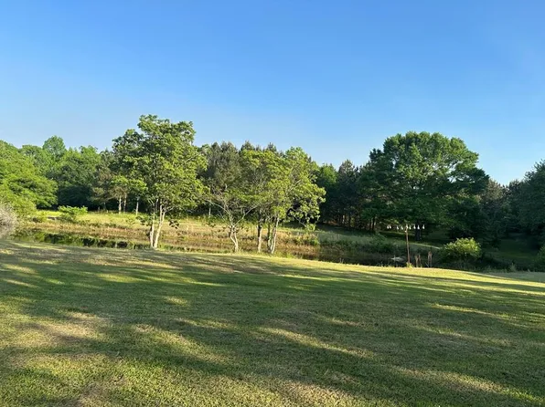 15 New Hope Rd, Ellisville, MS 39437
