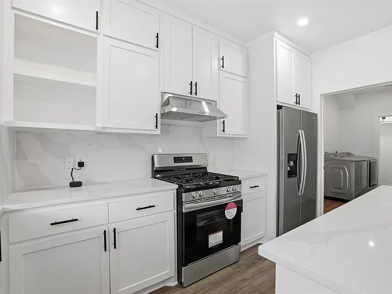 3411 Nance St — Photo 11