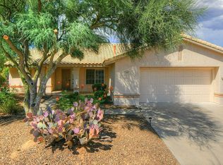 999 E Coachwood Dr, Oro Valley, AZ 85755