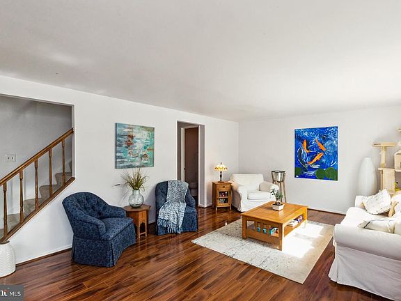 4th image of 12120 Bentridge Pl