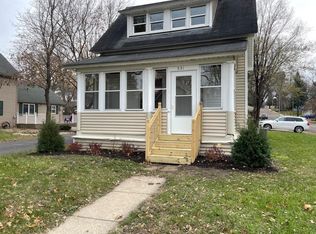 531 Division St W, Faribault, MN 55021