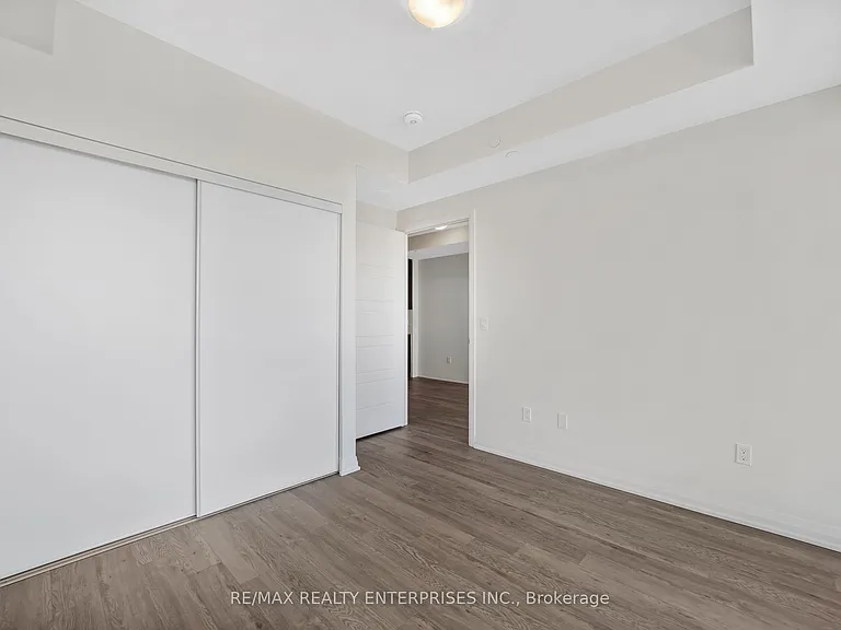 1415 Dundas St E #511 — Photo 14