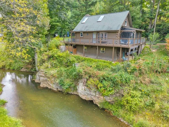 2277 Old US Highway 421, Vilas, NC 28692